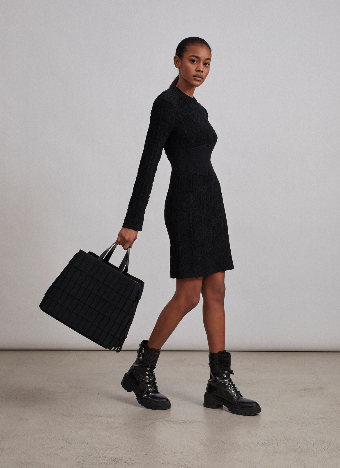 KNIT TOTE BAG ALAÏA BLACK KNIT TOTE BAG